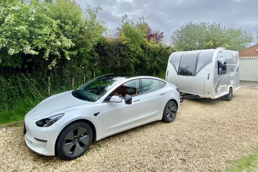 Tesla towing